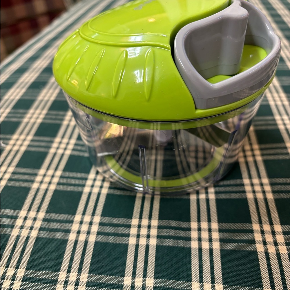 Green Manual Food Chopper